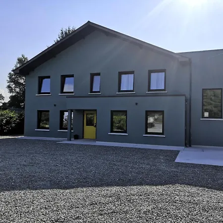 Guest house Cedar Woodford (Kerry)
