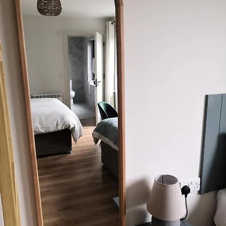 Guest house Cedar Woodford (Kerry)