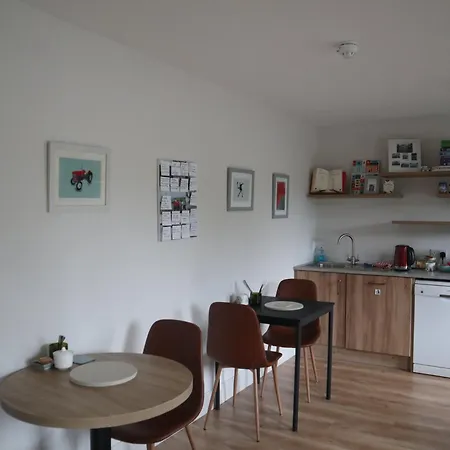 Guest house Cedar Woodford (Kerry)